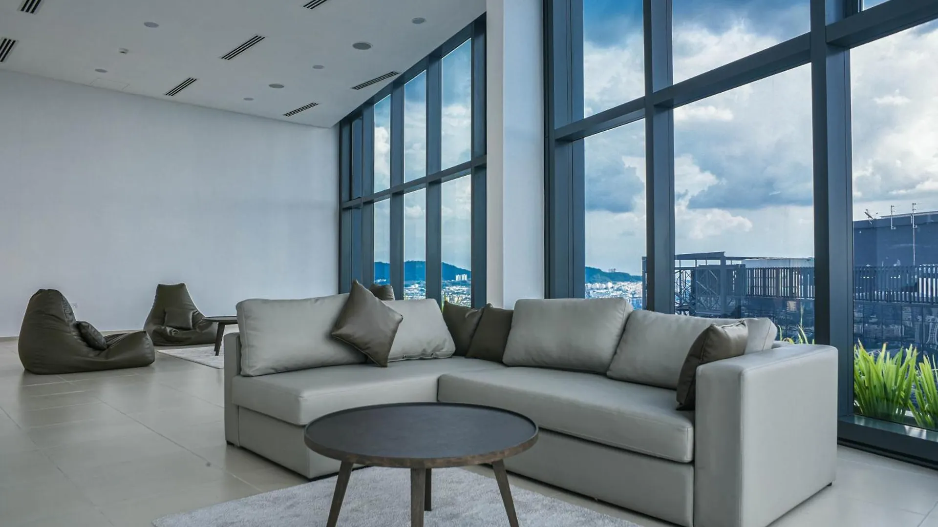 Eaton Residence Klcc By Royal 吉隆坡 马来西亚